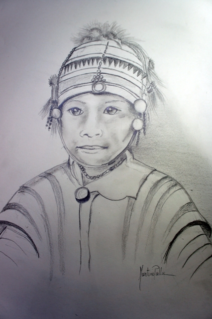 portrait d'un enfant thaïlandais des tribus montagnardes